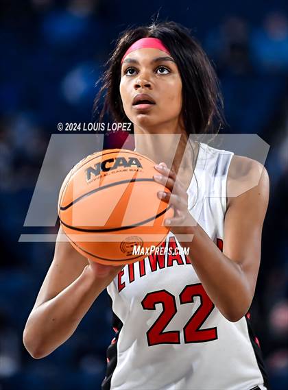 Thumbnail 3 in Sierra Canyon vs. Etiwanda (CIF SS Open DIV Championship) photogallery.