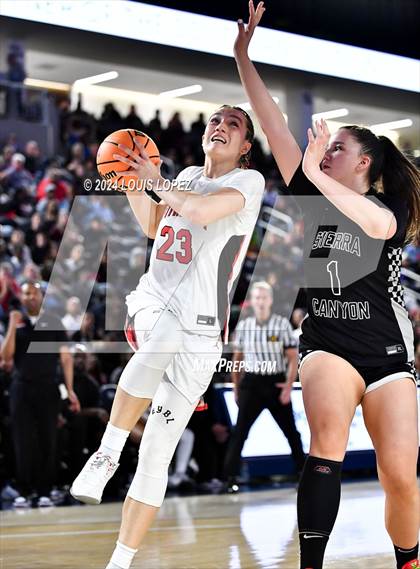 Thumbnail 2 in Sierra Canyon vs. Etiwanda (CIF SS Open DIV Championship) photogallery.
