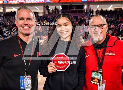 Thumbnail 3 in Sierra Canyon vs. Etiwanda (CIF SS Open DIV Championship) photogallery.