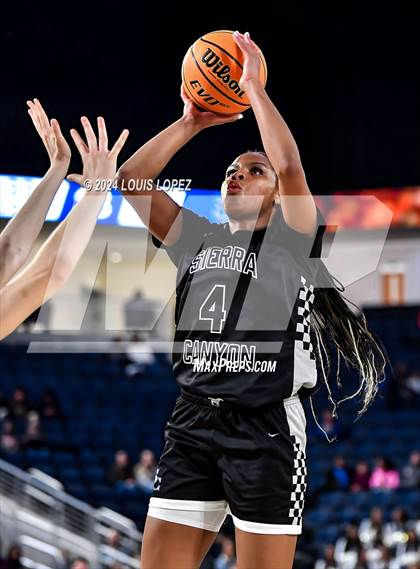 Thumbnail 2 in Sierra Canyon vs. Etiwanda (CIF SS Open DIV Championship) photogallery.
