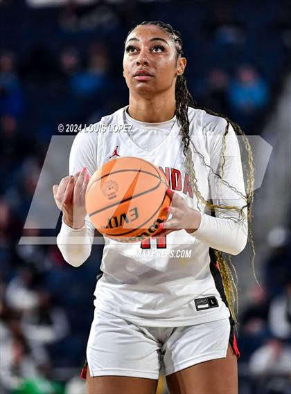 Thumbnail 3 in Sierra Canyon vs. Etiwanda (CIF SS Open DIV Championship) photogallery.