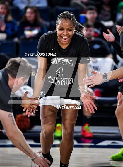 Thumbnail 2 in Sierra Canyon vs. Etiwanda (CIF SS Open DIV Championship) photogallery.