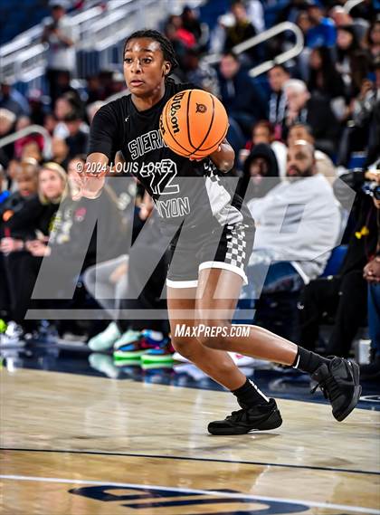 Thumbnail 1 in Sierra Canyon vs. Etiwanda (CIF SS Open DIV Championship) photogallery.