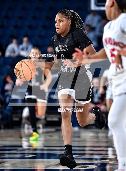 Thumbnail 1 in Sierra Canyon vs. Etiwanda (CIF SS Open DIV Championship) photogallery.