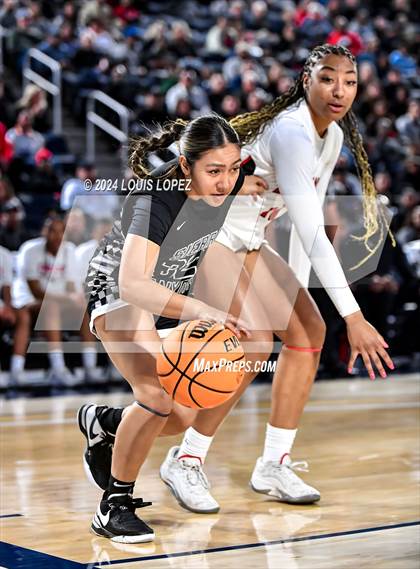 Thumbnail 1 in Sierra Canyon vs. Etiwanda (CIF SS Open DIV Championship) photogallery.