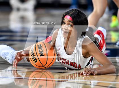 Thumbnail 1 in Sierra Canyon vs. Etiwanda (CIF SS Open DIV Championship) photogallery.