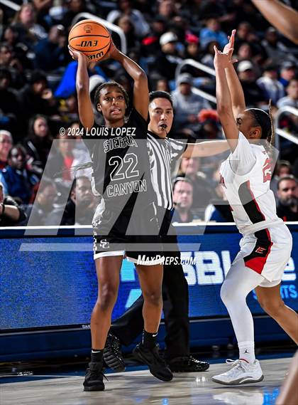 Thumbnail 2 in Sierra Canyon vs. Etiwanda (CIF SS Open DIV Championship) photogallery.
