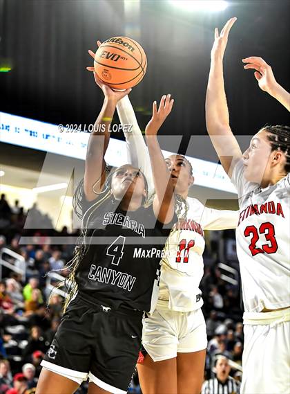 Thumbnail 3 in Sierra Canyon vs. Etiwanda (CIF SS Open DIV Championship) photogallery.