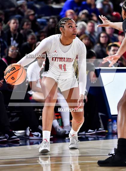 Thumbnail 2 in Sierra Canyon vs. Etiwanda (CIF SS Open DIV Championship) photogallery.