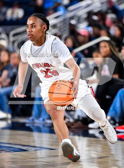 Thumbnail 3 in Sierra Canyon vs. Etiwanda (CIF SS Open DIV Championship) photogallery.