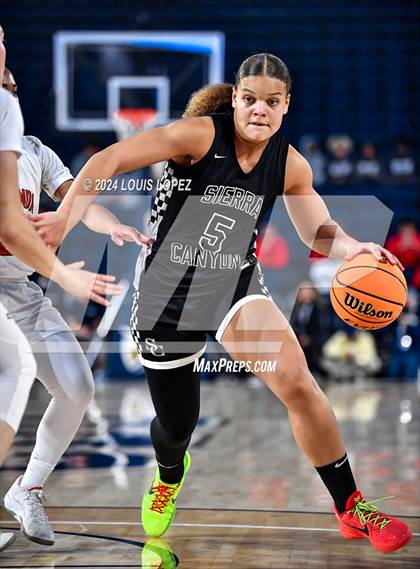 Thumbnail 2 in Sierra Canyon vs. Etiwanda (CIF SS Open DIV Championship) photogallery.