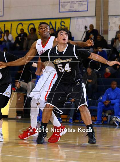 Thumbnail 1 in Serra vs. Calabasas (MLK Day Showdown) photogallery.