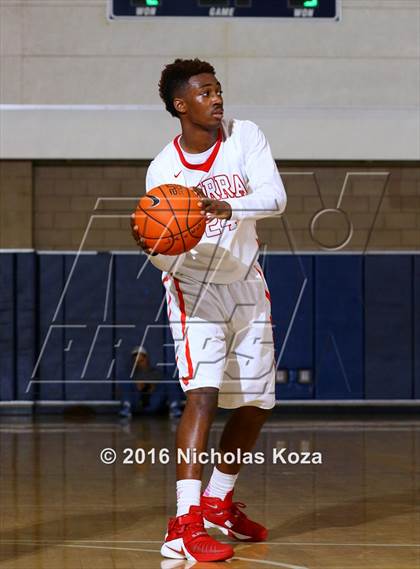 Thumbnail 1 in Serra vs. Calabasas (MLK Day Showdown) photogallery.