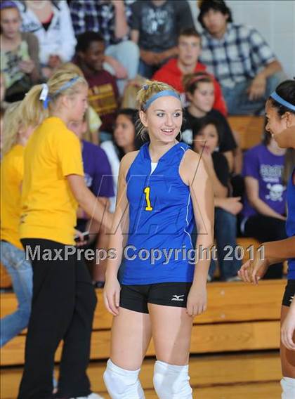 Thumbnail 2 in Shell Lake @ Grantsburg photogallery.