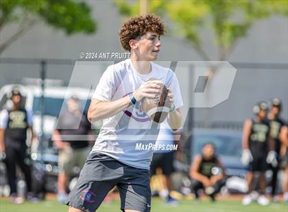 Thumbnail 2 in St. Vincent de Paul vs Windsor (D1 Bound Academy 7 on 7 Tournament) photogallery.