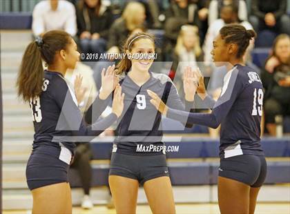 Thumbnail 3 in Brooks @ Jones (Chicago Public Schools Tournament) photogallery.