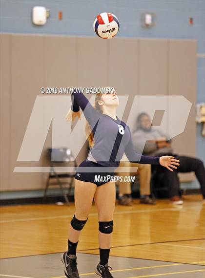 Thumbnail 3 in Brooks @ Jones (Chicago Public Schools Tournament) photogallery.
