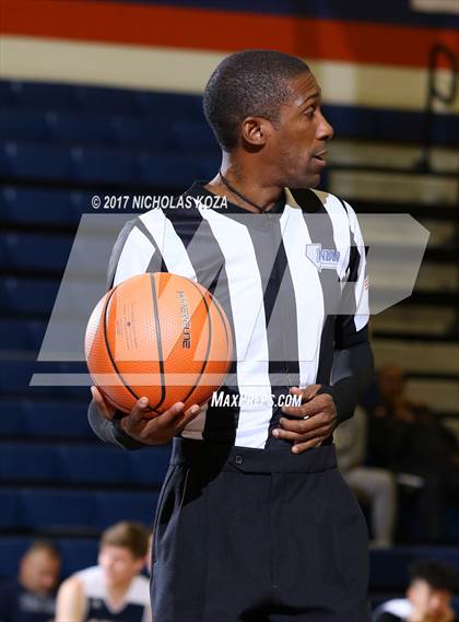 Thumbnail 2 in Morgan Park vs. Rancho Christian (Tarkanian Classic) photogallery.