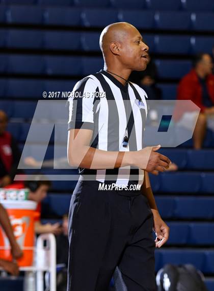 Thumbnail 2 in Morgan Park vs. Rancho Christian (Tarkanian Classic) photogallery.