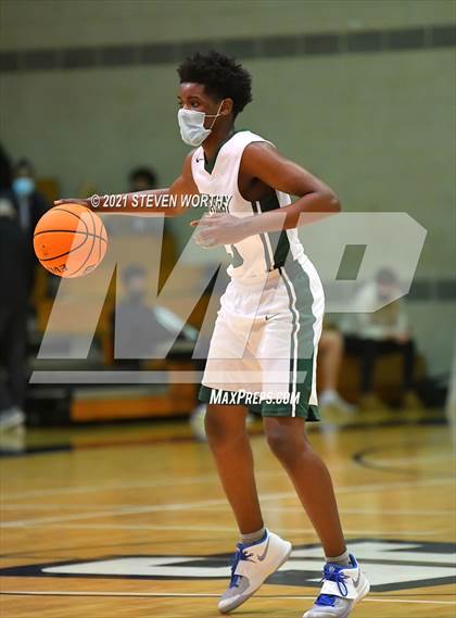 Thumbnail 2 in Apex @ Southeast Raleigh photogallery.