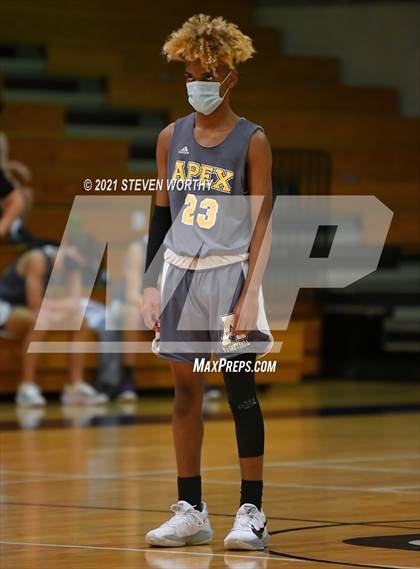 Thumbnail 2 in Apex @ Southeast Raleigh photogallery.