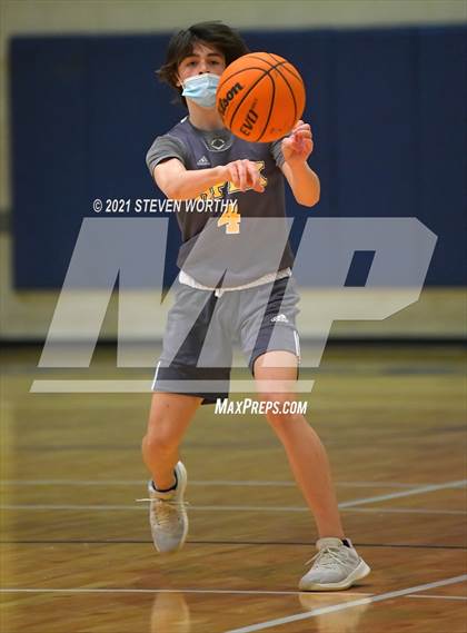 Thumbnail 3 in Apex @ Southeast Raleigh photogallery.