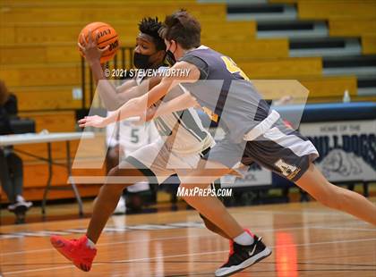 Thumbnail 1 in Apex @ Southeast Raleigh photogallery.