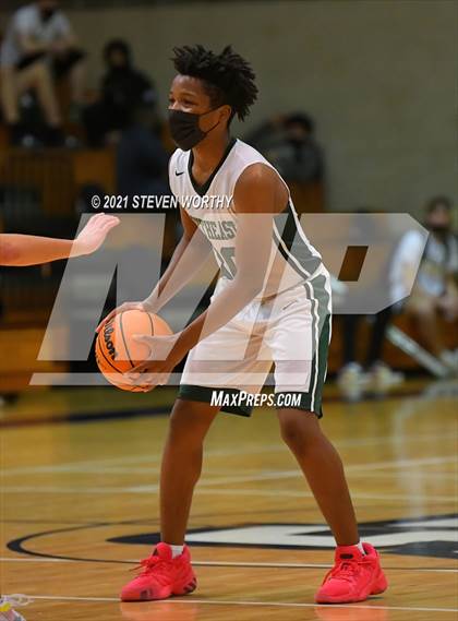 Thumbnail 2 in Apex @ Southeast Raleigh photogallery.