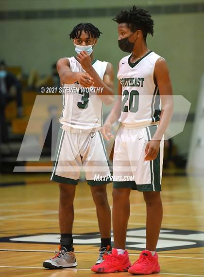 Thumbnail 1 in Apex @ Southeast Raleigh photogallery.