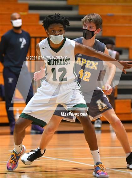 Thumbnail 1 in Apex @ Southeast Raleigh photogallery.