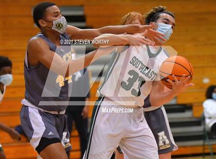 Thumbnail 3 in Apex @ Southeast Raleigh photogallery.