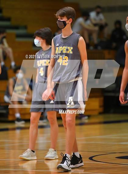 Thumbnail 2 in Apex @ Southeast Raleigh photogallery.