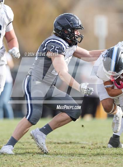 Thumbnail 3 in Valor Christian vs. Columbine (CHSAA 5A Quarterfinals) photogallery.