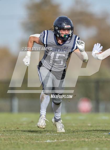 Thumbnail 1 in Valor Christian vs. Columbine (CHSAA 5A Quarterfinals) photogallery.