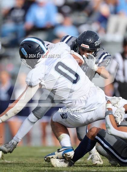 Thumbnail 3 in Valor Christian vs. Columbine (CHSAA 5A Quarterfinals) photogallery.