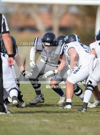 Thumbnail 2 in Valor Christian vs. Columbine (CHSAA 5A Quarterfinals) photogallery.