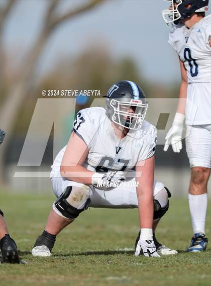 Thumbnail 1 in Valor Christian vs. Columbine (CHSAA 5A Quarterfinals) photogallery.