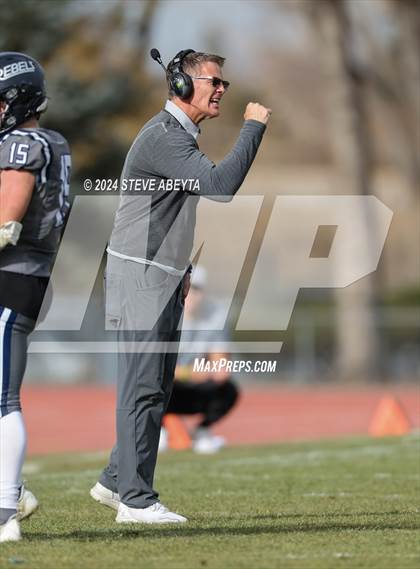 Thumbnail 1 in Valor Christian vs. Columbine (CHSAA 5A Quarterfinals) photogallery.