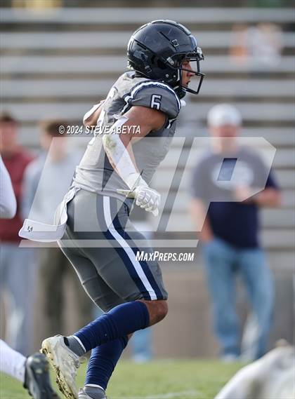 Thumbnail 2 in Valor Christian vs. Columbine (CHSAA 5A Quarterfinals) photogallery.