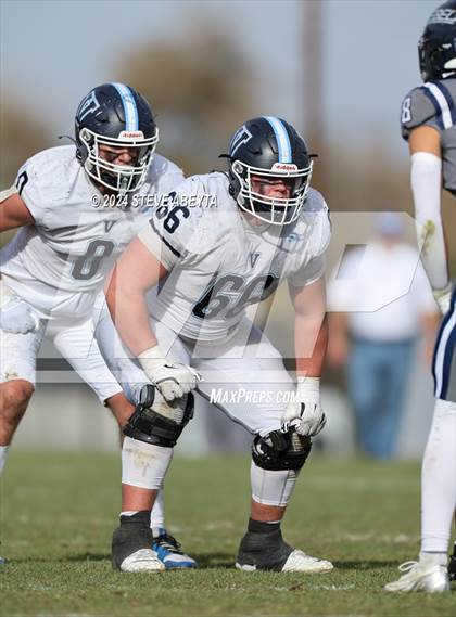 Thumbnail 2 in Valor Christian vs. Columbine (CHSAA 5A Quarterfinals) photogallery.