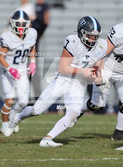 Thumbnail 2 in Valor Christian vs. Columbine (CHSAA 5A Quarterfinals) photogallery.