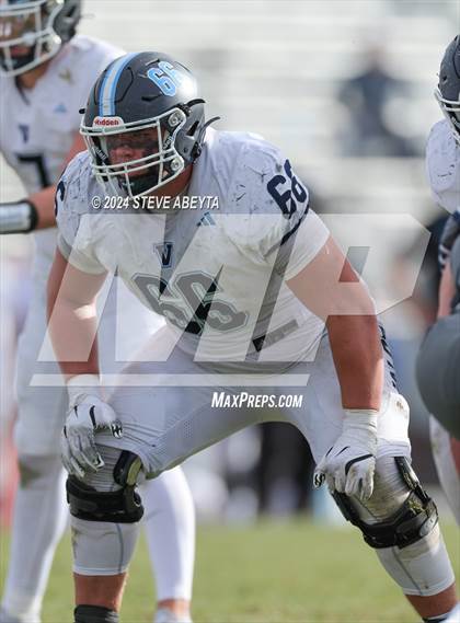 Thumbnail 1 in Valor Christian vs. Columbine (CHSAA 5A Quarterfinals) photogallery.