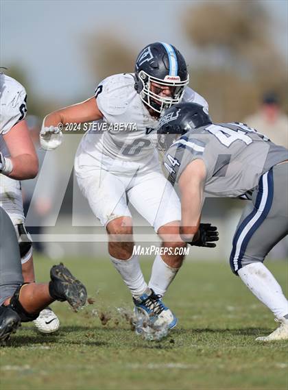 Thumbnail 3 in Valor Christian vs. Columbine (CHSAA 5A Quarterfinals) photogallery.
