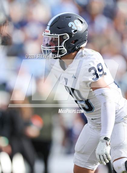 Thumbnail 3 in Valor Christian vs. Columbine (CHSAA 5A Quarterfinals) photogallery.