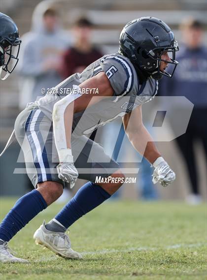 Thumbnail 1 in Valor Christian vs. Columbine (CHSAA 5A Quarterfinals) photogallery.