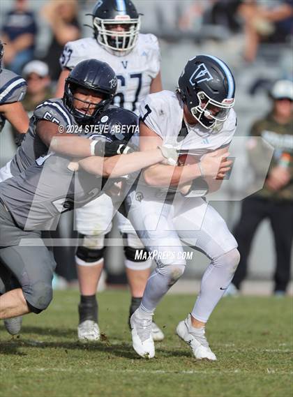 Thumbnail 3 in Valor Christian vs. Columbine (CHSAA 5A Quarterfinals) photogallery.
