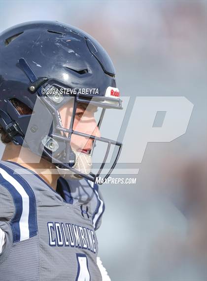 Thumbnail 2 in Valor Christian vs. Columbine (CHSAA 5A Quarterfinals) photogallery.