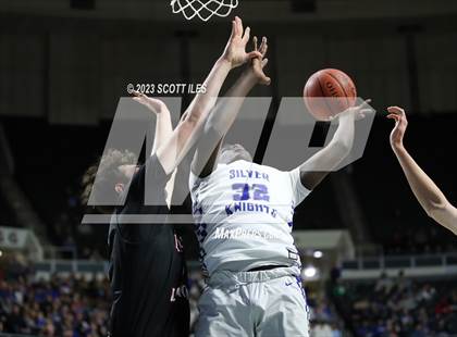 Thumbnail 3 in Fairfield Union vs Bishop Ready (OHSAA D2 Regional Final) photogallery.