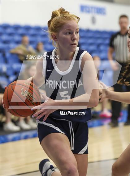 Thumbnail 2 in Greenwood vs Principia (Bill Rowe's Queen City Showcase) photogallery.