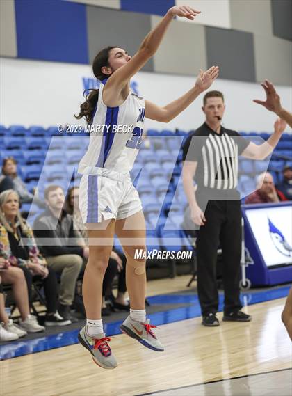 Thumbnail 3 in Greenwood vs Principia (Bill Rowe's Queen City Showcase) photogallery.